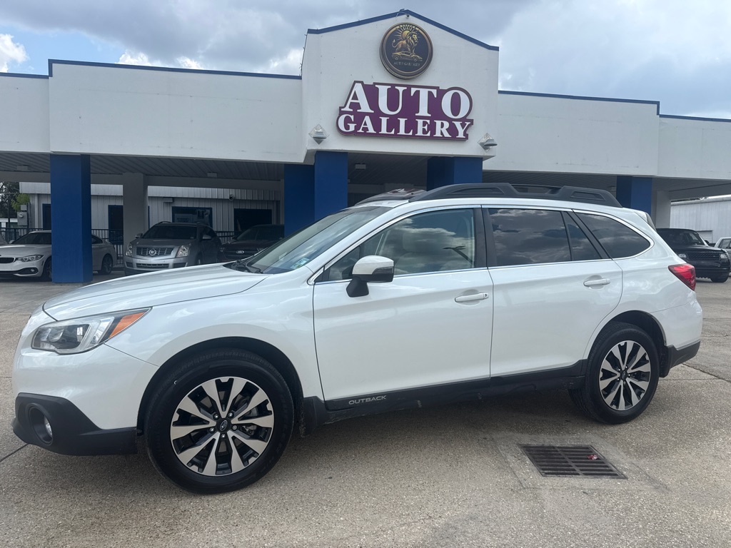 2017 Subaru Outback #1