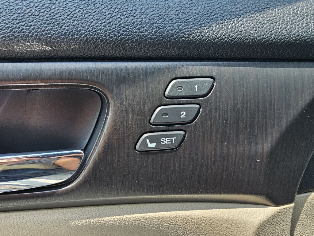 Photo 31 of this HONDA ACCORD EX-L
