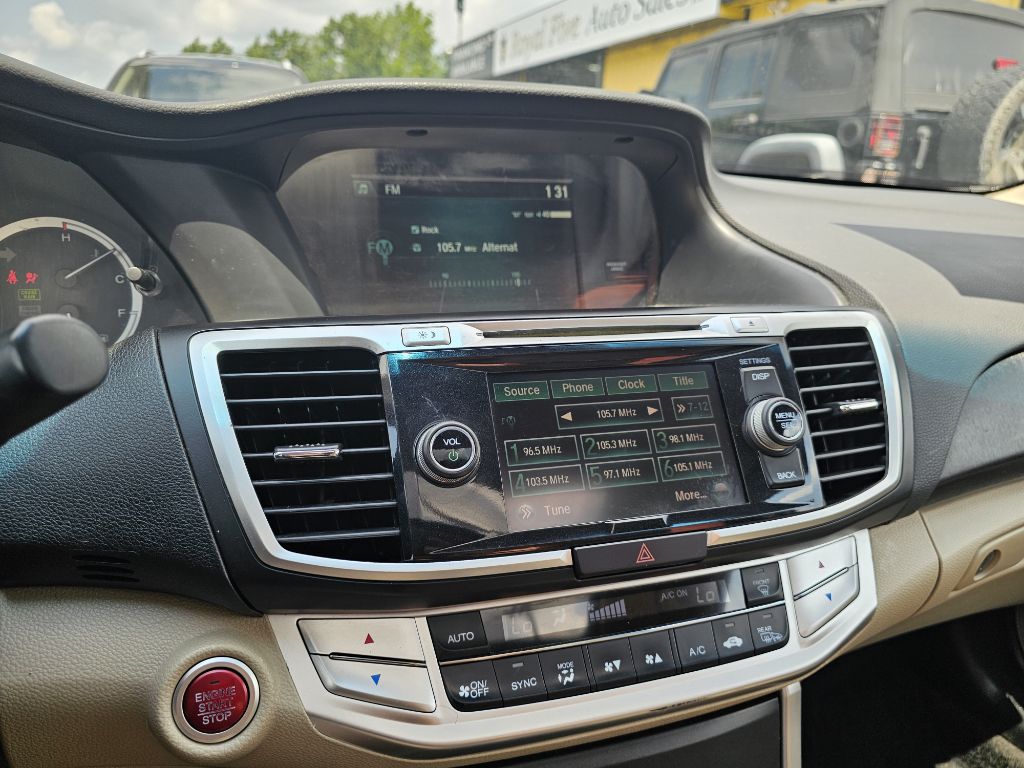 Photo 24 of this HONDA ACCORD EX-L