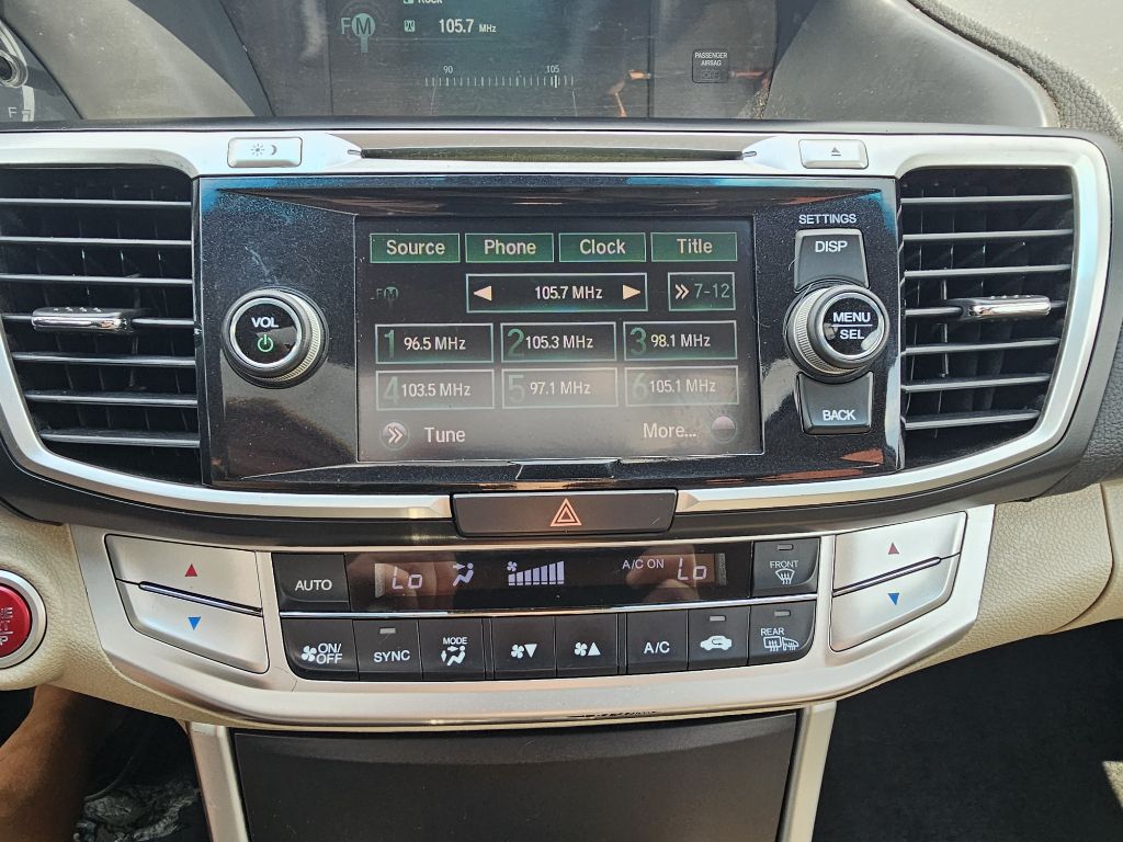Photo 23 of this HONDA ACCORD EX-L