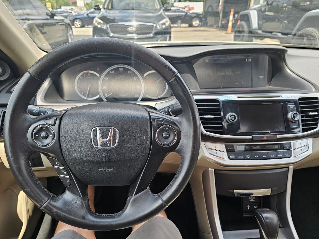 Photo 22 of this HONDA ACCORD EX-L