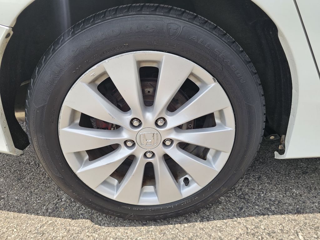 Photo 16 of this HONDA ACCORD EX-L