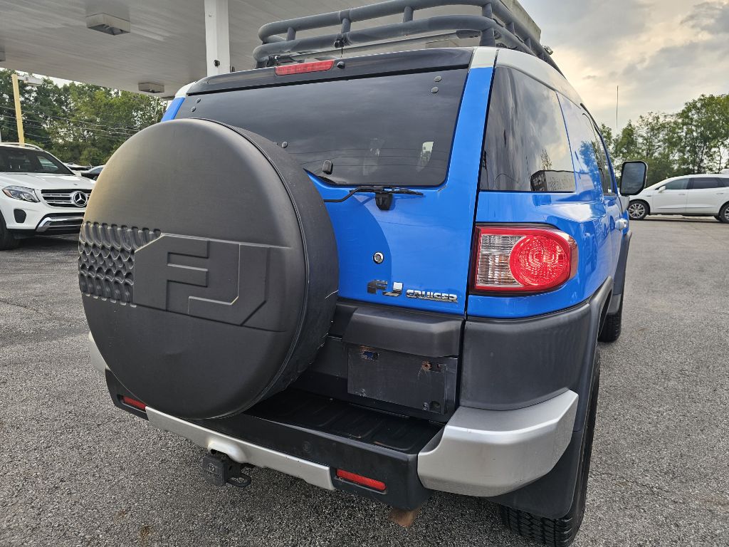 Photo 14 of this TOYOTA FJ CRUISER