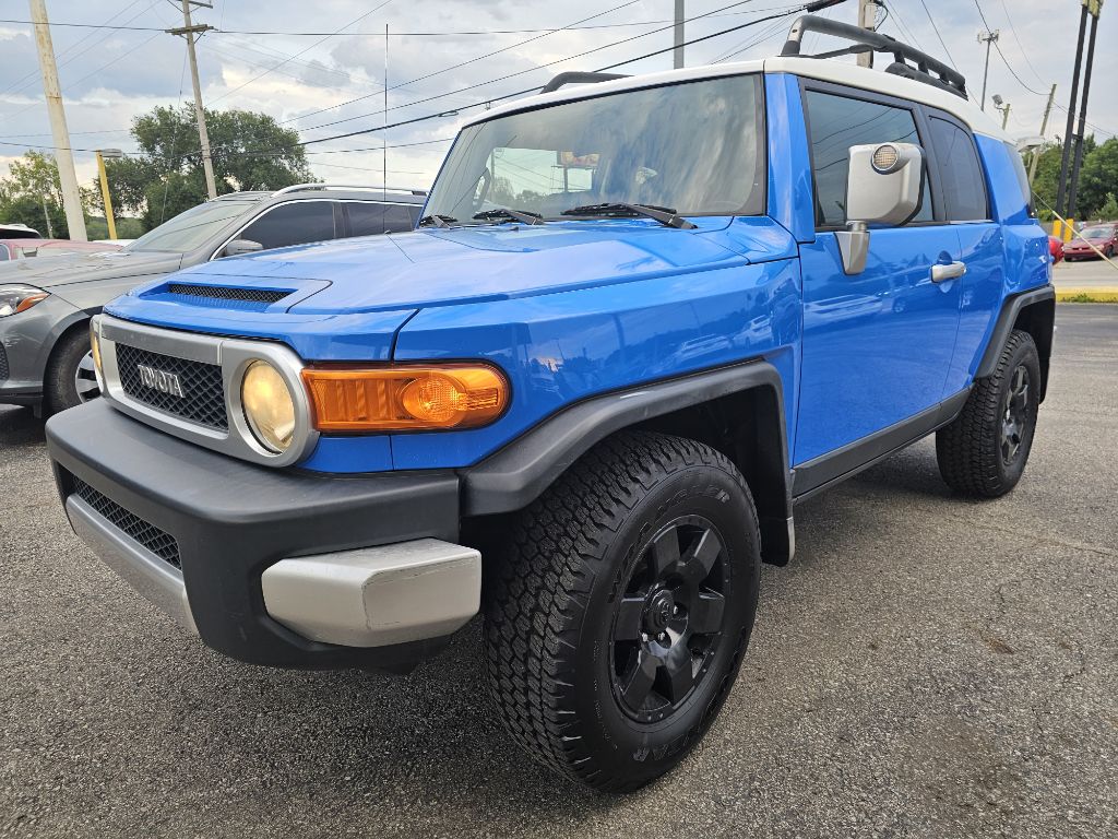 Photo 8 of this TOYOTA FJ CRUISER