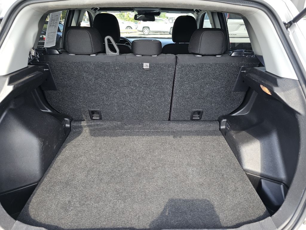 Photo 35 of this MITSUBISHI OUTLANDER SPORT
