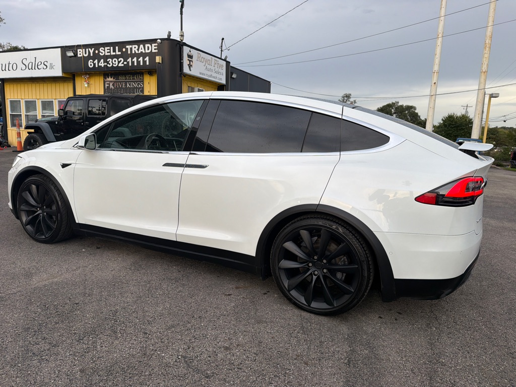 Photo 13 of this TESLA MODEL X 100D
