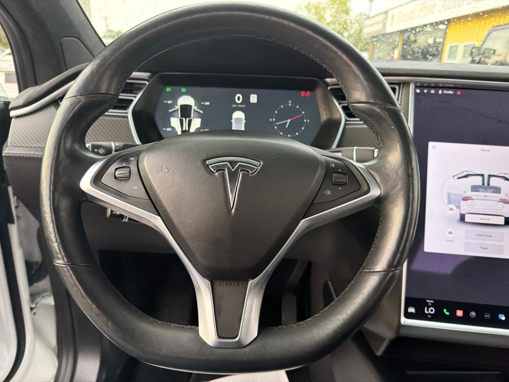 Photo 51 of this TESLA MODEL X 100D