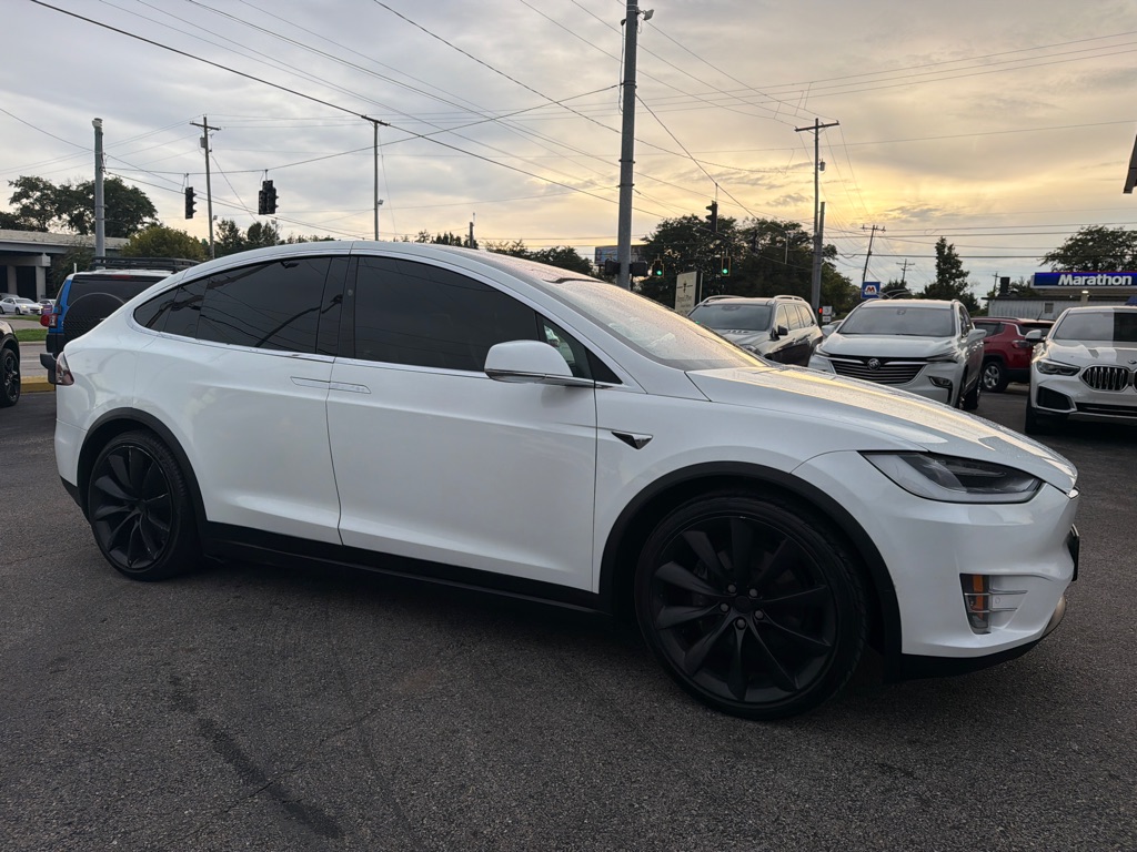 Photo 24 of this TESLA MODEL X 100D