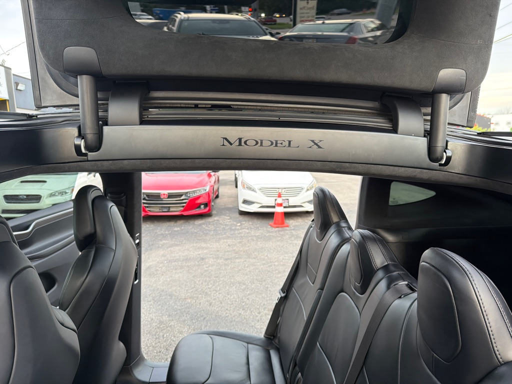 Photo 57 of this TESLA MODEL X 100D