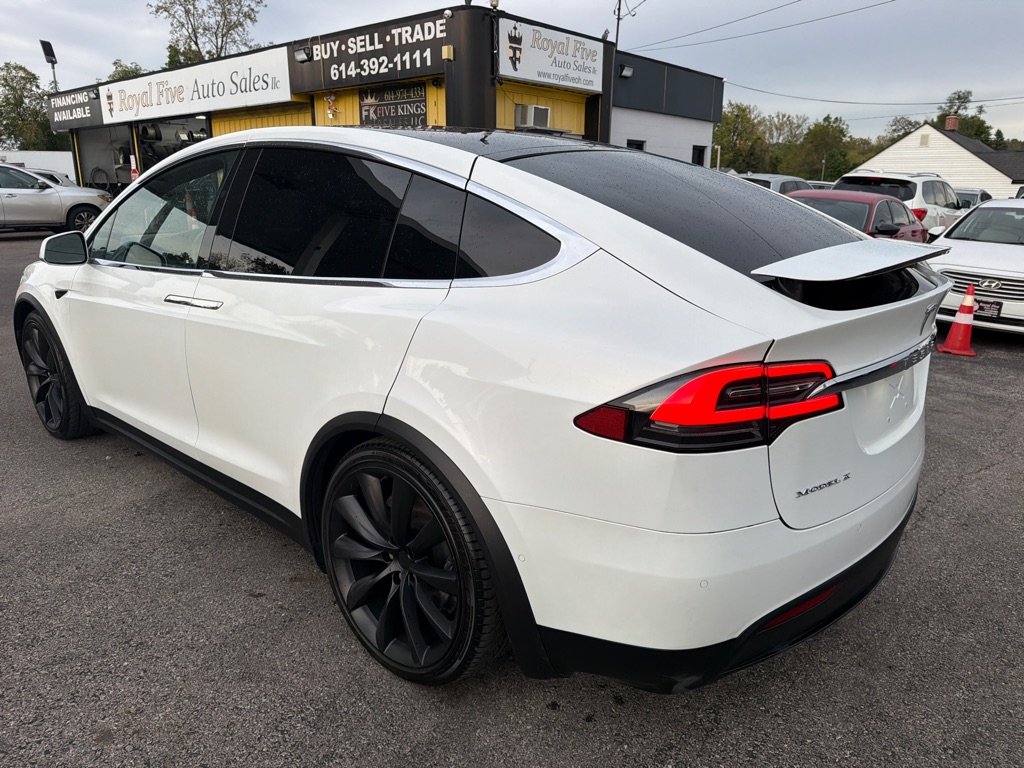 Photo 15 of this TESLA MODEL X 100D