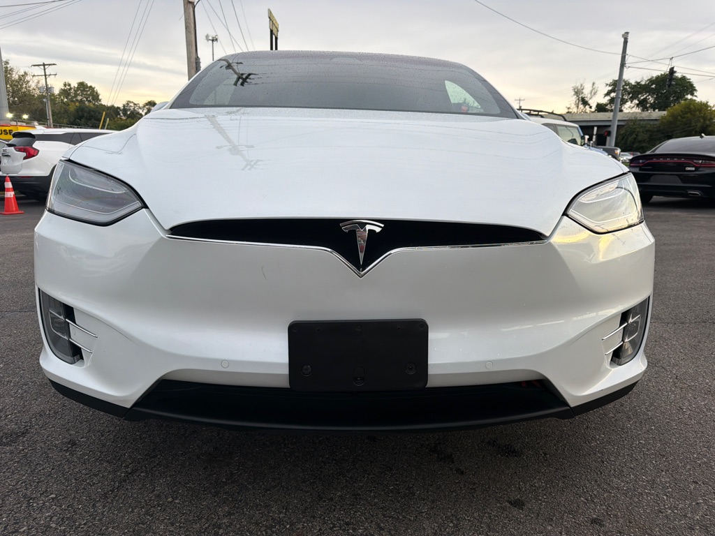 Photo 7 of this TESLA MODEL X 100D
