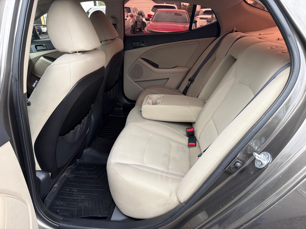 Photo 24 of this KIA OPTIMA
