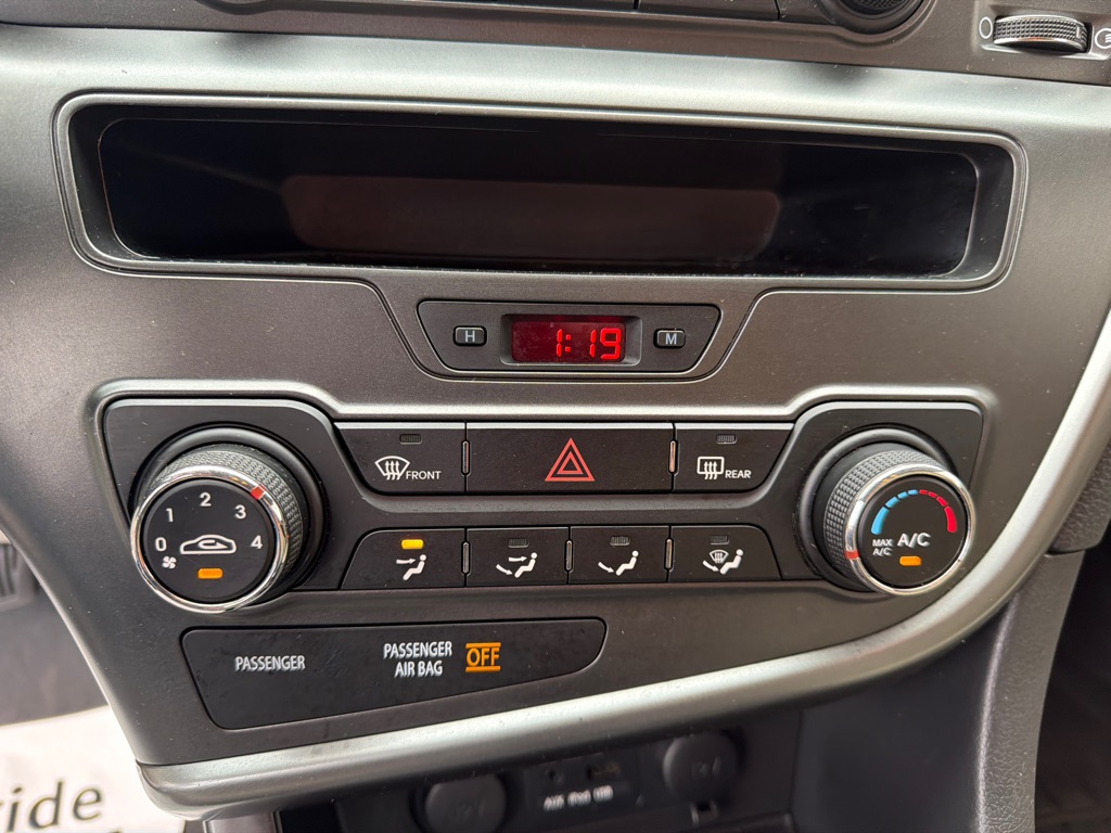 Photo 34 of this KIA OPTIMA