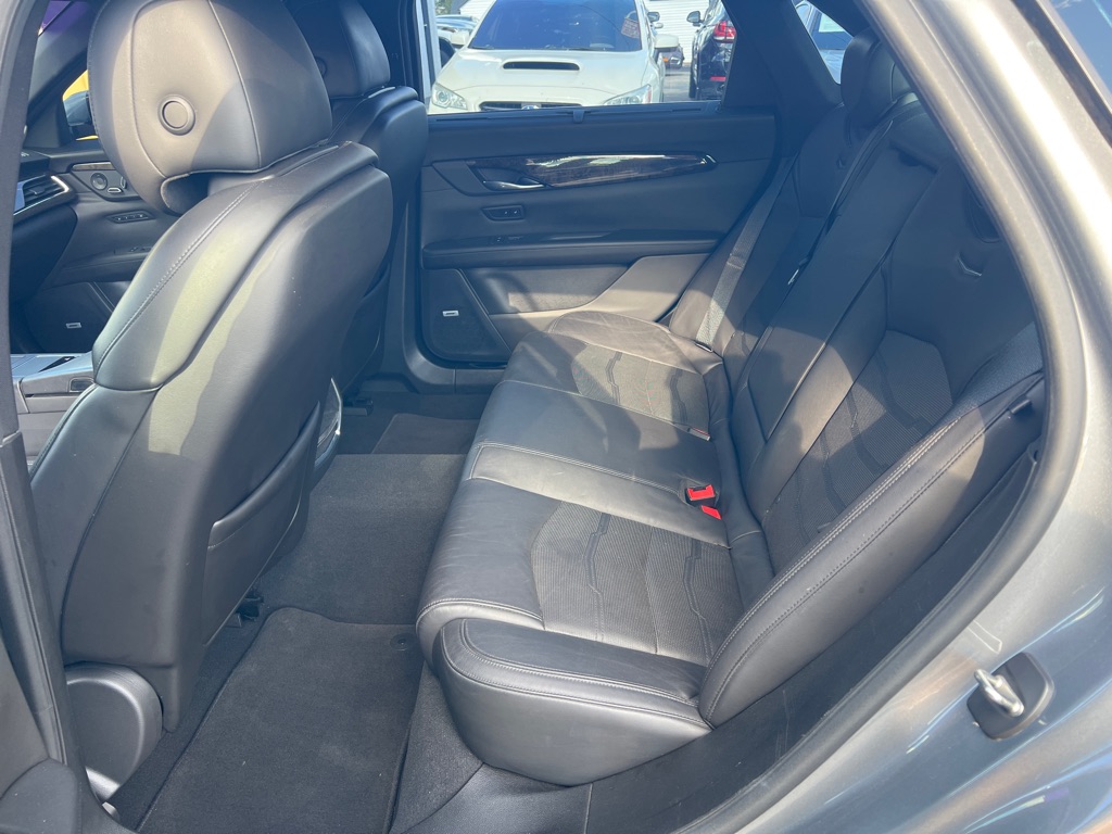 Photo 35 of this CADILLAC CT6