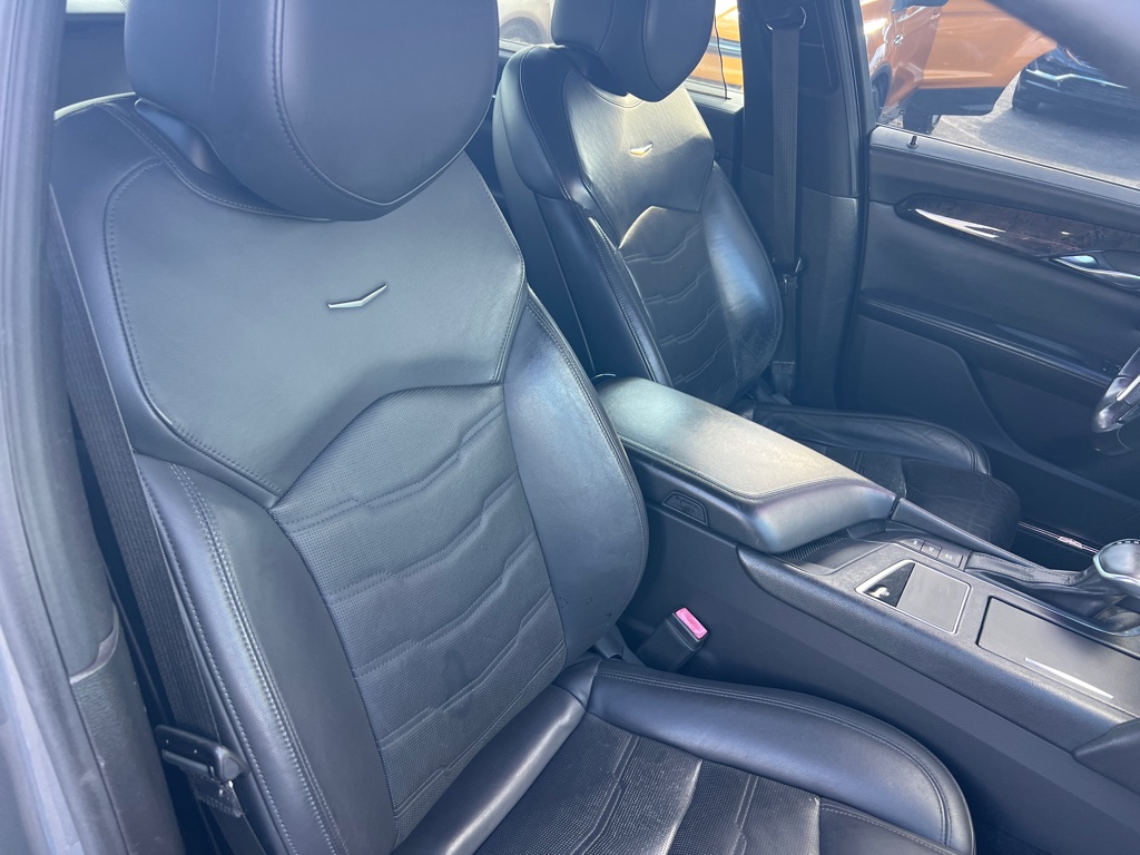 Photo 41 of this CADILLAC CT6