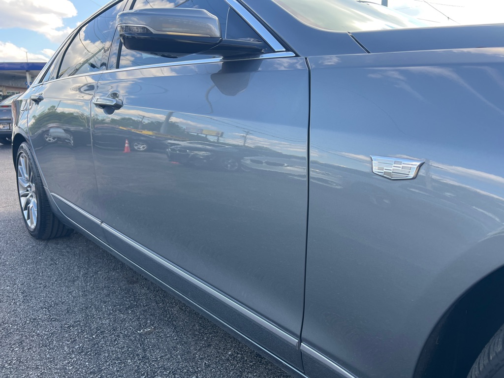 Photo 25 of this CADILLAC CT6