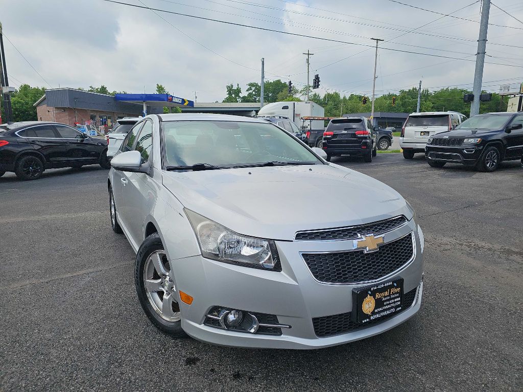 Photo 2 of this CHEVROLET CRUZE 1LT