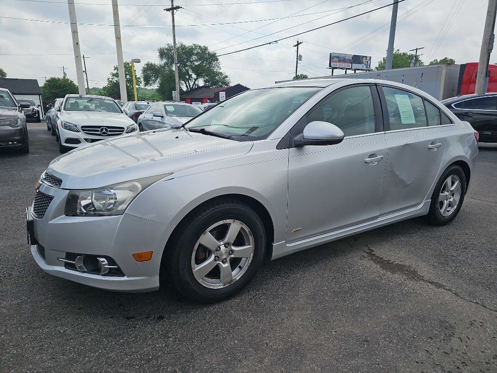 Photo 11 of this CHEVROLET CRUZE 1LT