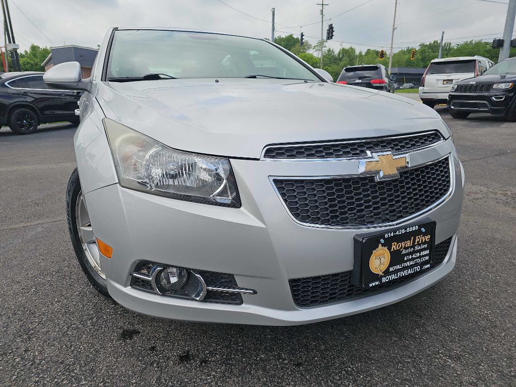 Photo 3 of this CHEVROLET CRUZE 1LT
