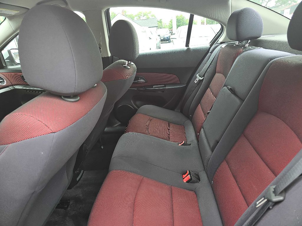 Photo 40 of this CHEVROLET CRUZE 1LT