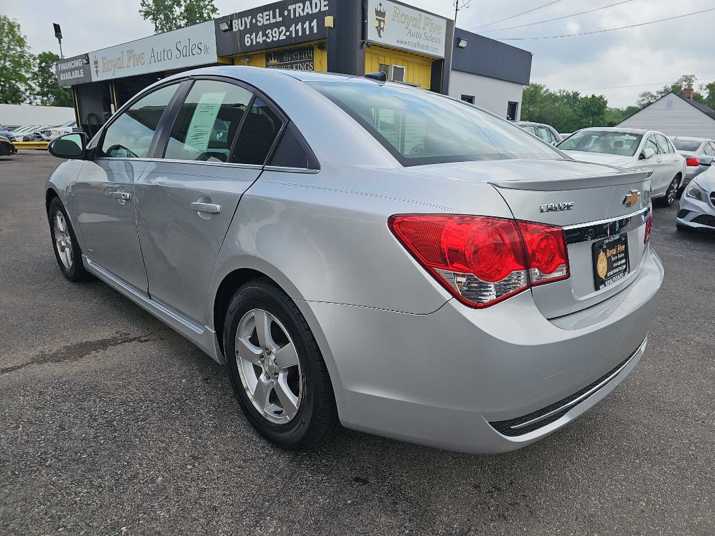 Photo 15 of this CHEVROLET CRUZE 1LT