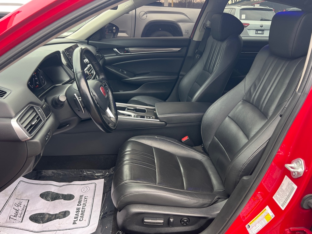 Photo 26 of this HONDA ACCORD SPORT