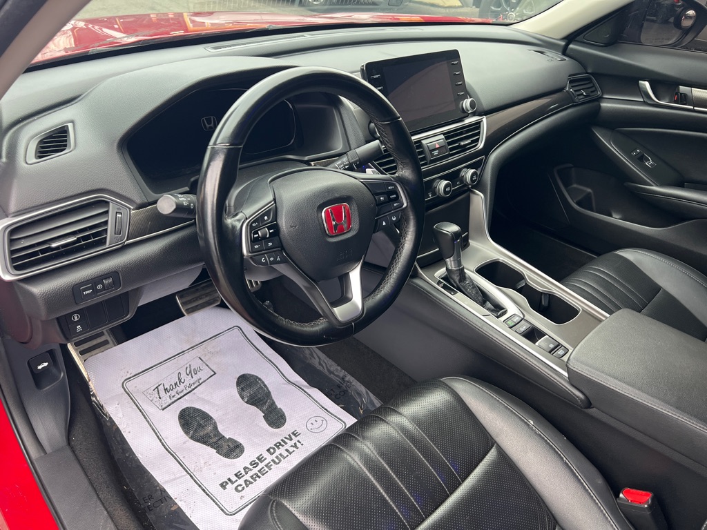 Photo 29 of this HONDA ACCORD SPORT