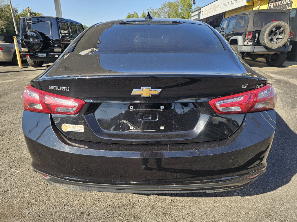 Photo 7 of this CHEVROLET MALIBU LT
