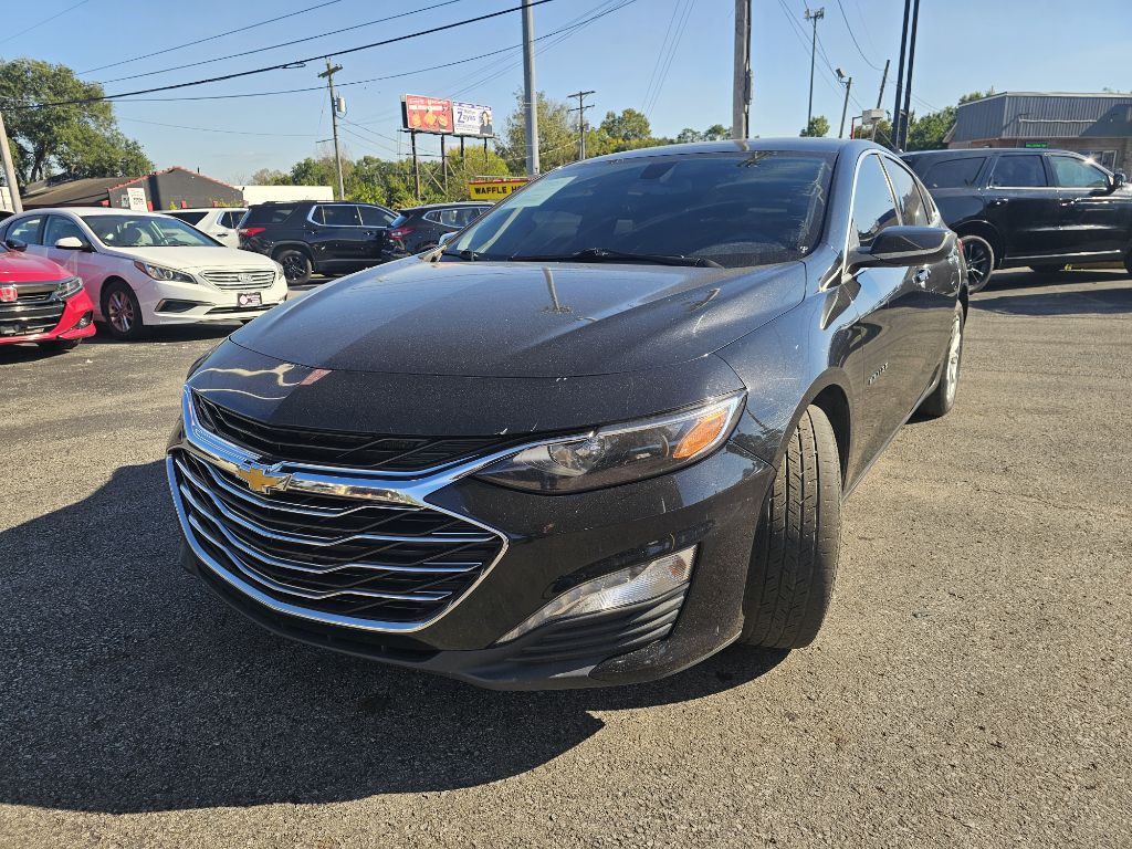 Photo 3 of this CHEVROLET MALIBU LT