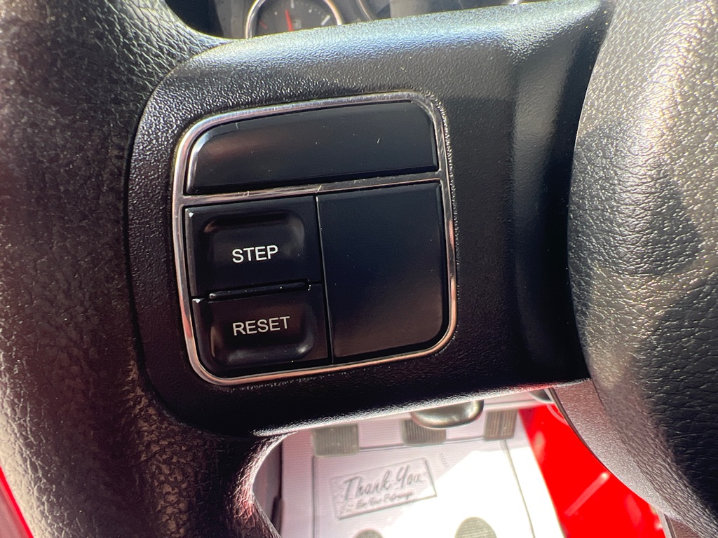 Photo 32 of this JEEP WRANGLER SPORT