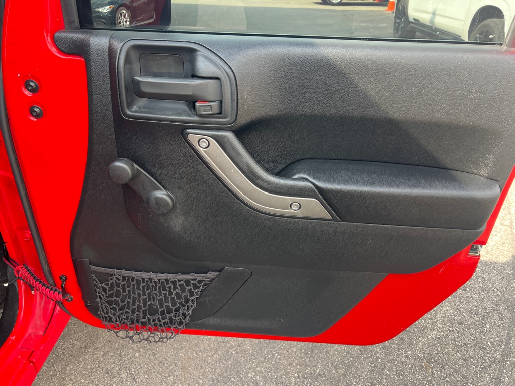 Photo 26 of this JEEP WRANGLER SPORT
