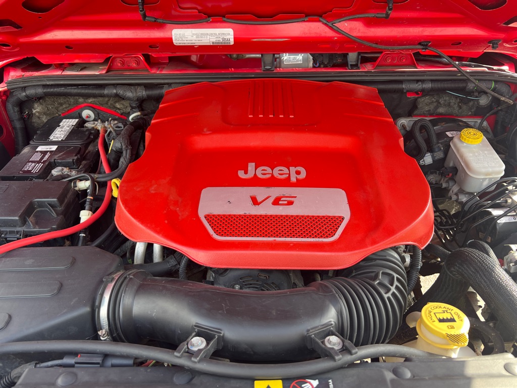 Photo 35 of this JEEP WRANGLER SPORT