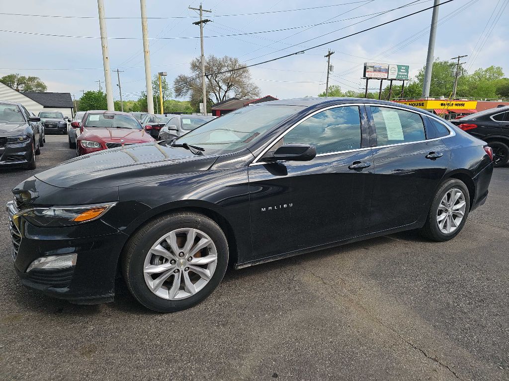 Photo 10 of this CHEVROLET MALIBU