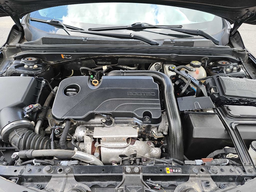Photo 44 of this CHEVROLET MALIBU