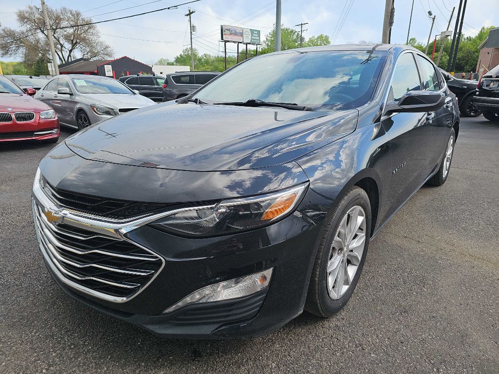 Photo 11 of this CHEVROLET MALIBU
