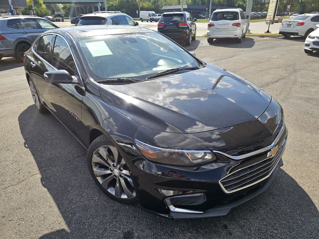 Photo 5 of this CHEVROLET MALIBU PREMIER