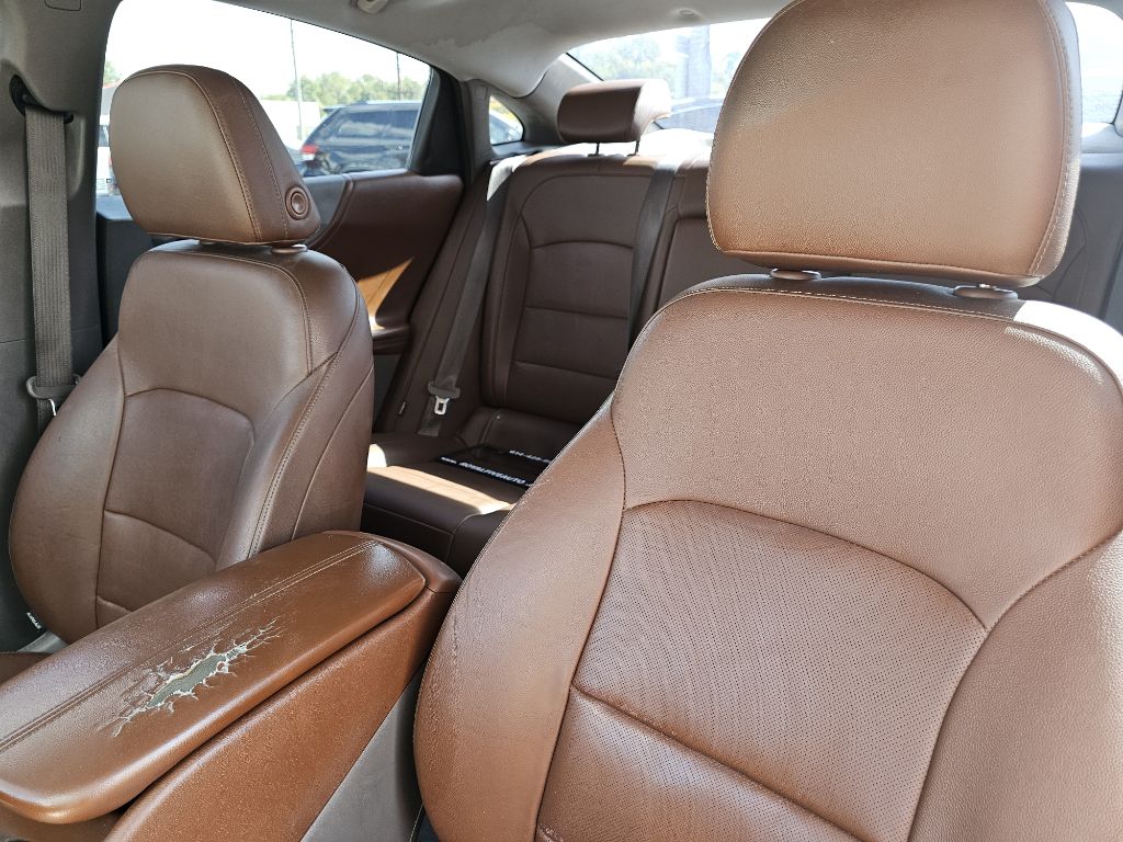 Photo 19 of this CHEVROLET MALIBU PREMIER
