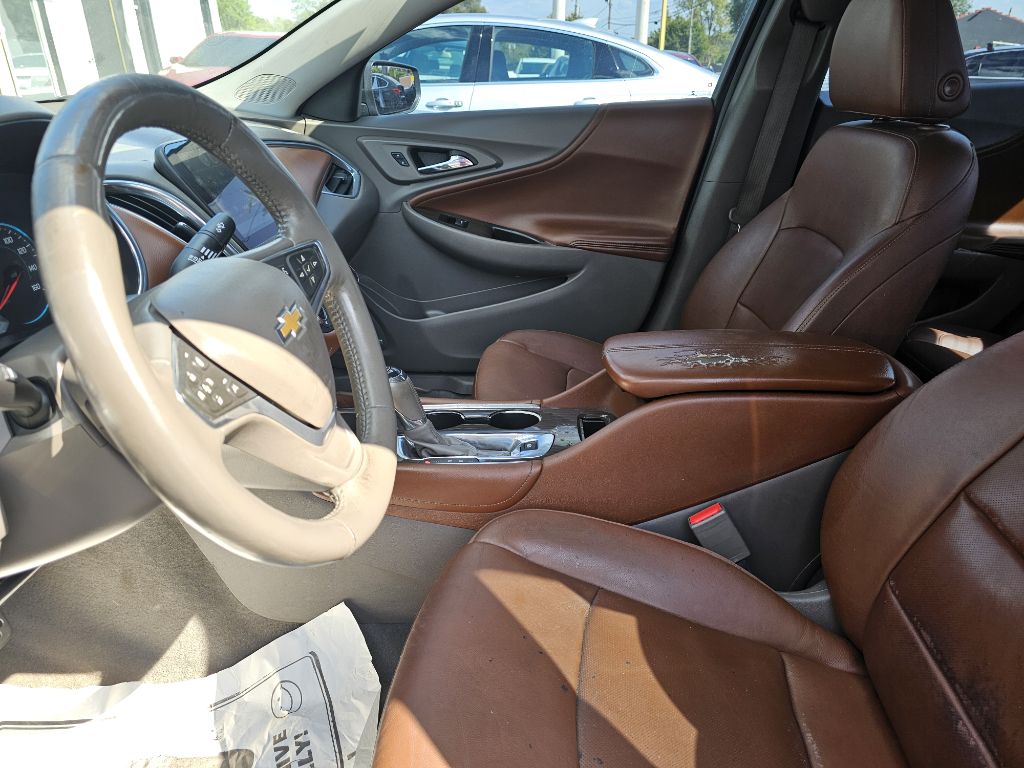 Photo 15 of this CHEVROLET MALIBU PREMIER