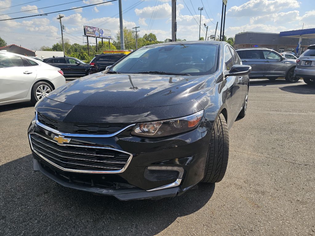Photo 3 of this CHEVROLET MALIBU PREMIER