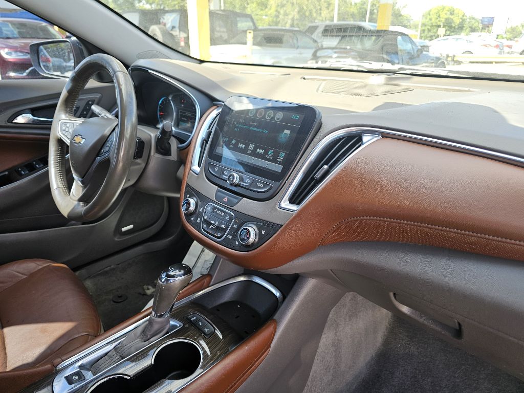 Photo 40 of this CHEVROLET MALIBU PREMIER