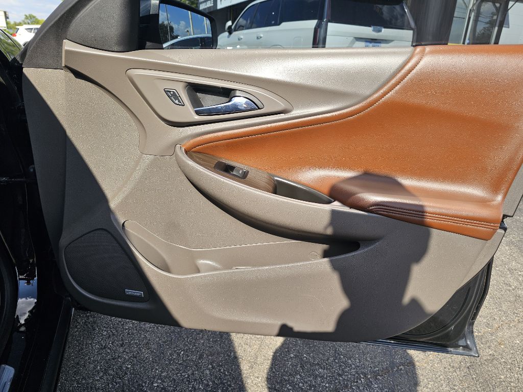 Photo 41 of this CHEVROLET MALIBU PREMIER