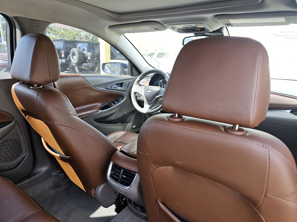 Photo 37 of this CHEVROLET MALIBU PREMIER