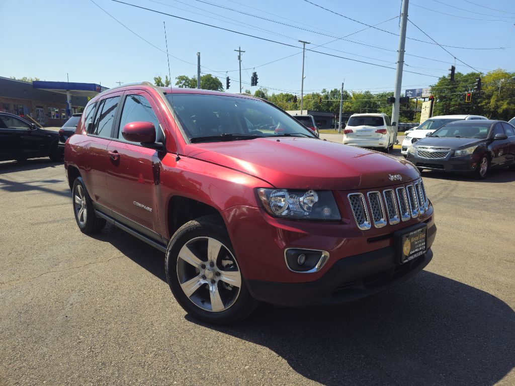 Photo 2 of this JEEP COMPASS