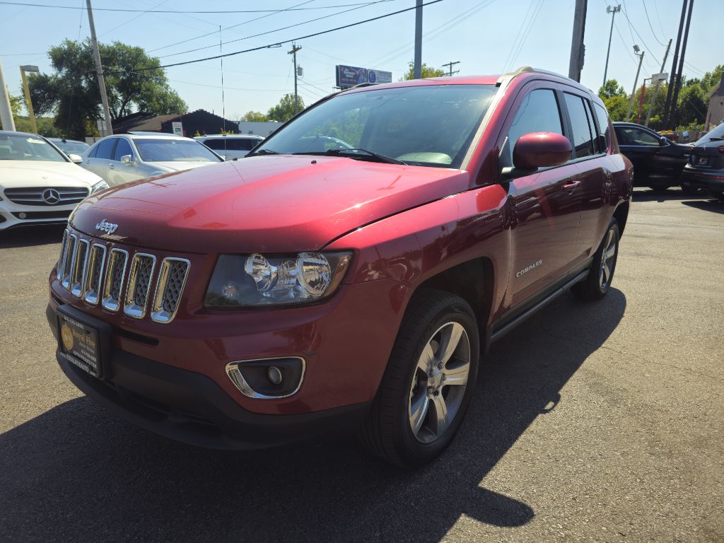 Photo 10 of this JEEP COMPASS