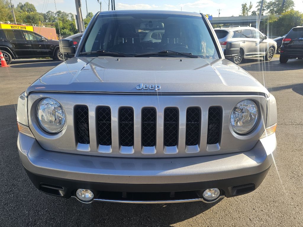 Photo 9 of this JEEP PATRIOT