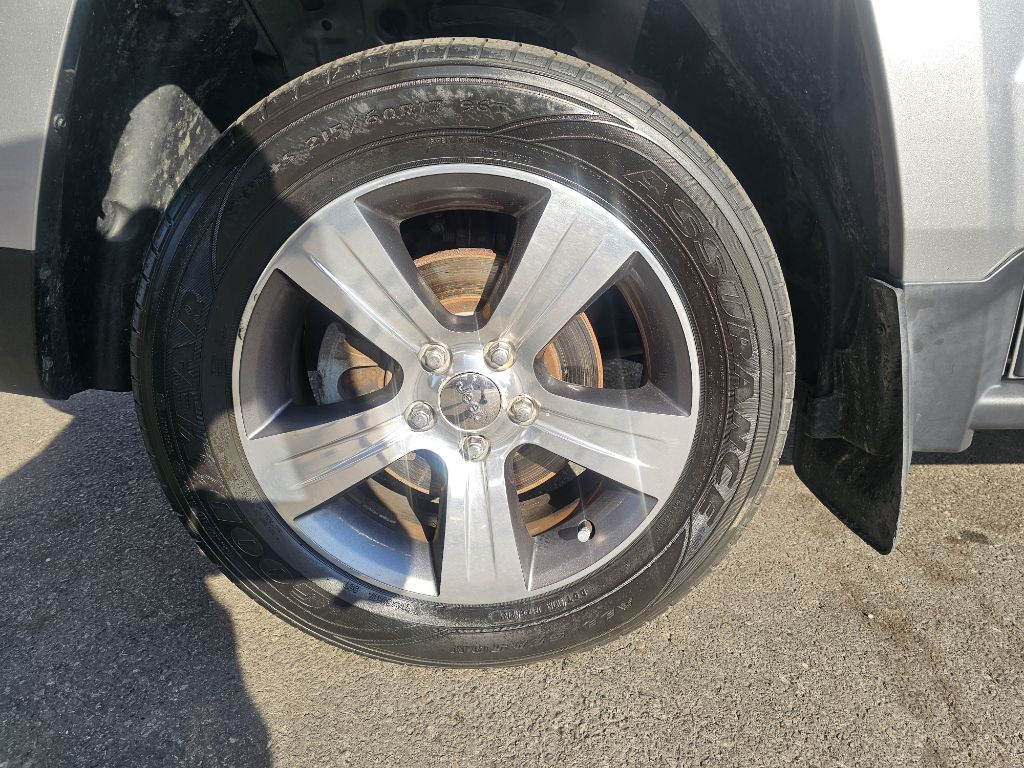 Photo 19 of this JEEP PATRIOT