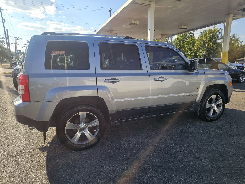 Photo 16 of this JEEP PATRIOT