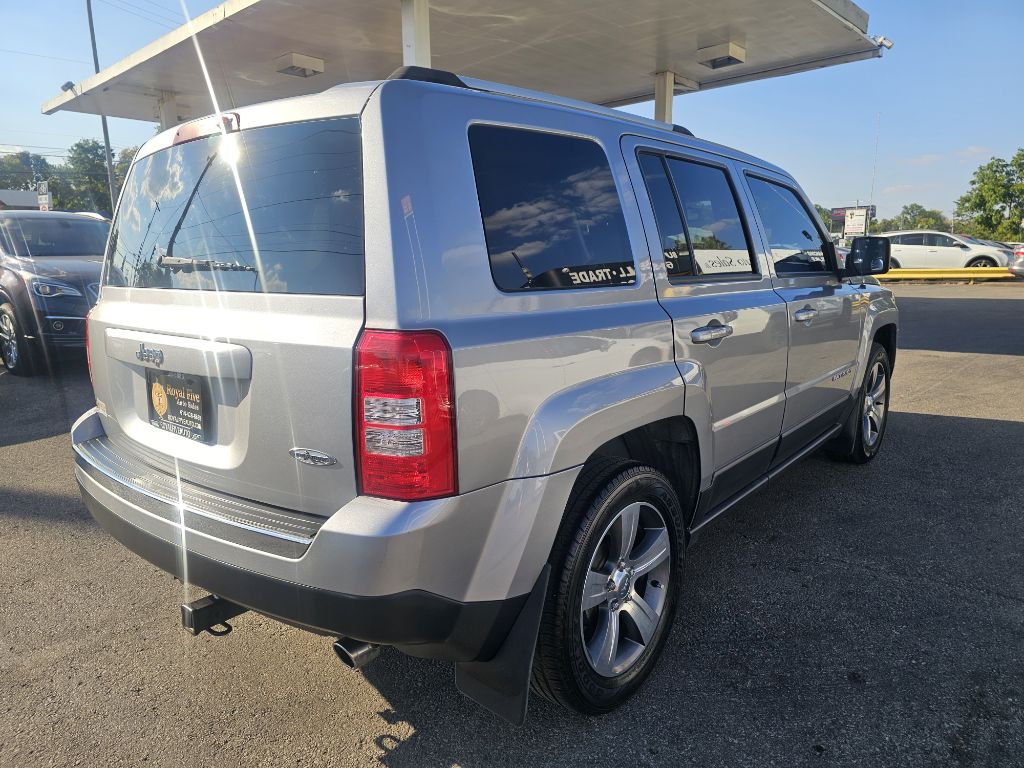 Photo 15 of this JEEP PATRIOT
