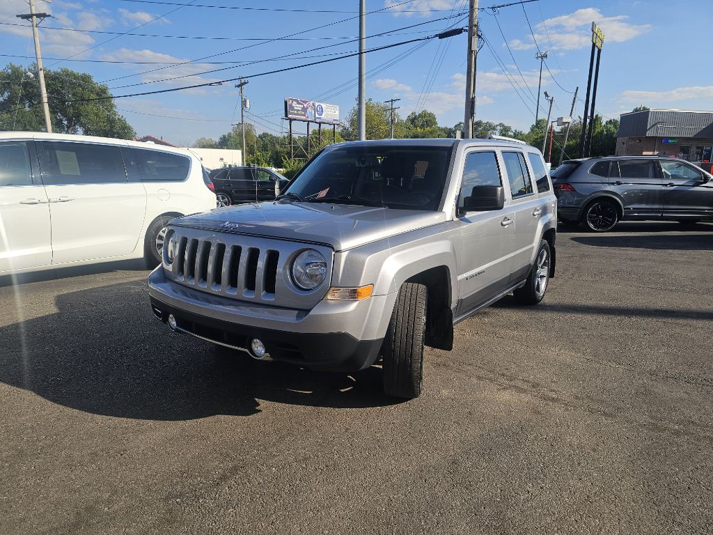 Photo 2 of this JEEP PATRIOT