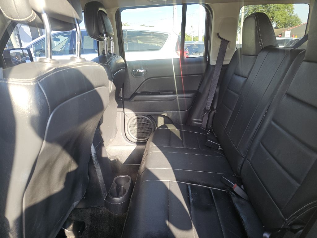 Photo 47 of this JEEP PATRIOT